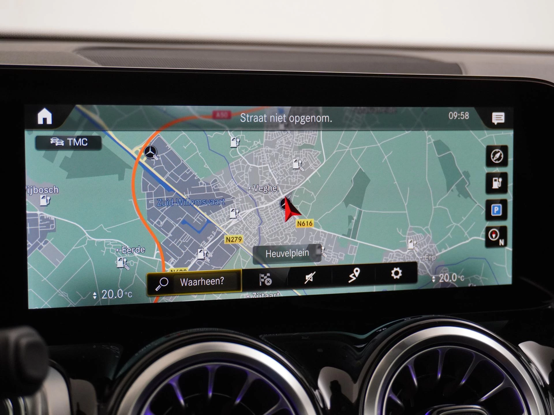 Hoofdafbeelding Mercedes-Benz EQB