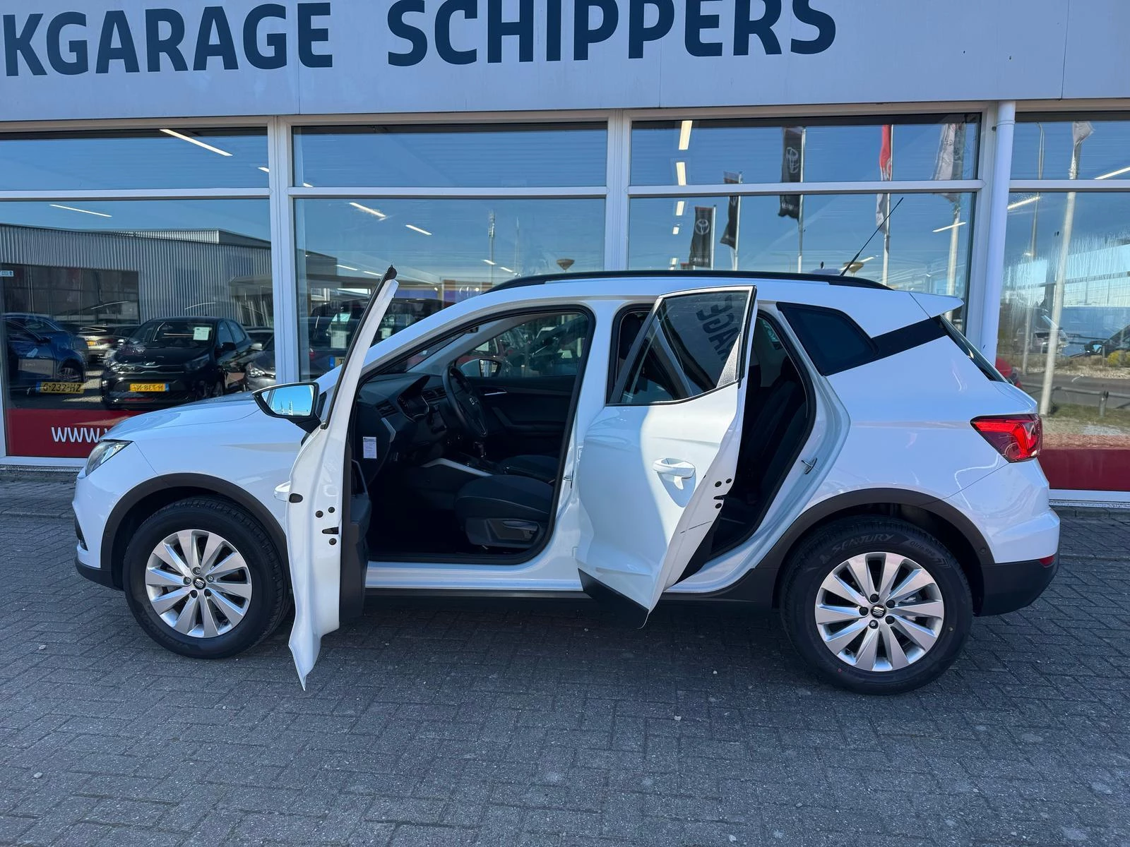 Hoofdafbeelding SEAT Arona