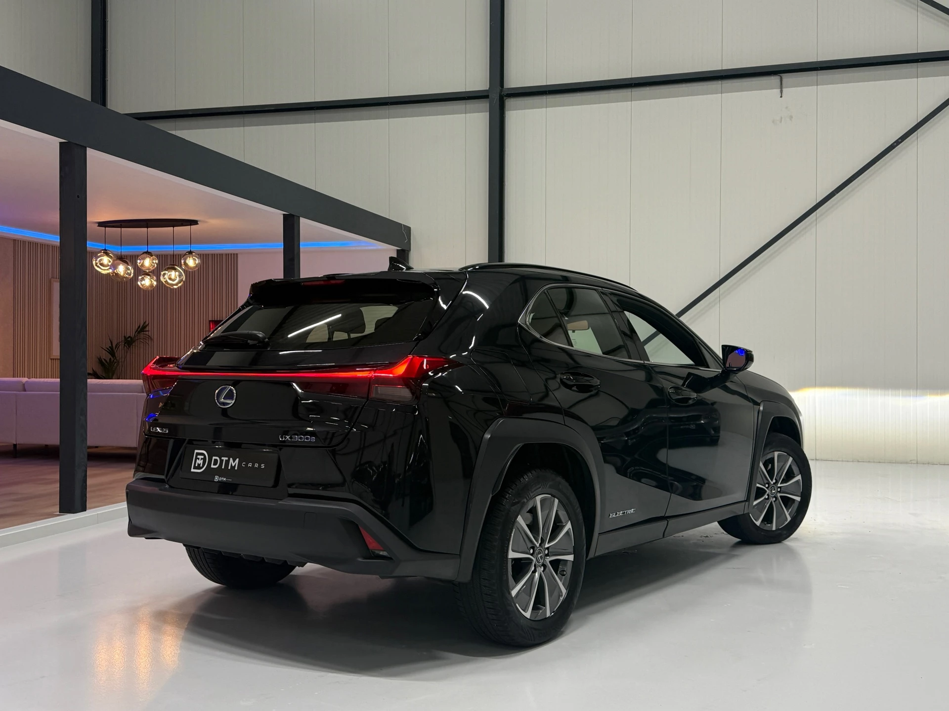 Hoofdafbeelding Lexus UX