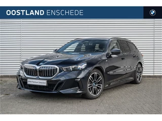 BMW 5 Serie Touring 530e M Sport Automaat / Trekhaak / Adaptieve LED / Stoelventilatie / Parking Assistant Plus / Live Cockpit Professional / Stoelverwarming