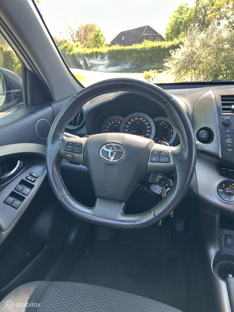 Hoofdafbeelding Toyota RAV4