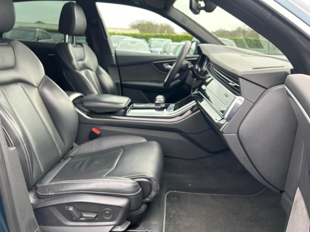 Hoofdafbeelding Audi Q8