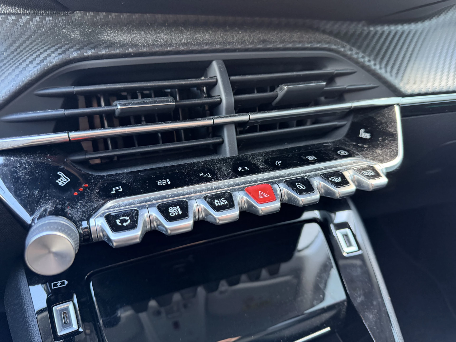 Hoofdafbeelding Peugeot e-208