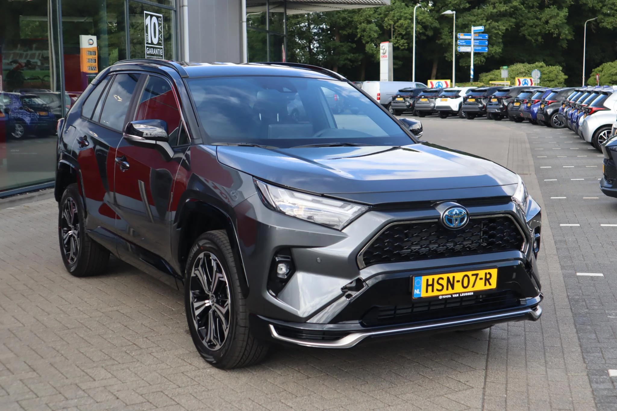 Hoofdafbeelding Toyota RAV4