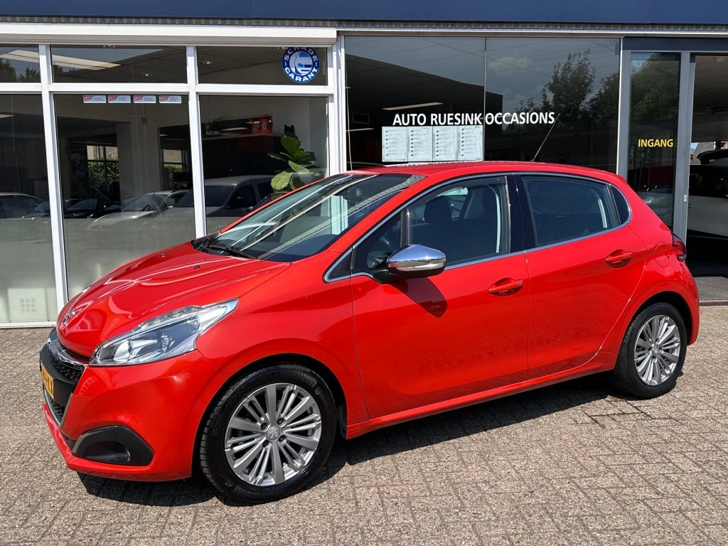 Hoofdafbeelding Peugeot 208