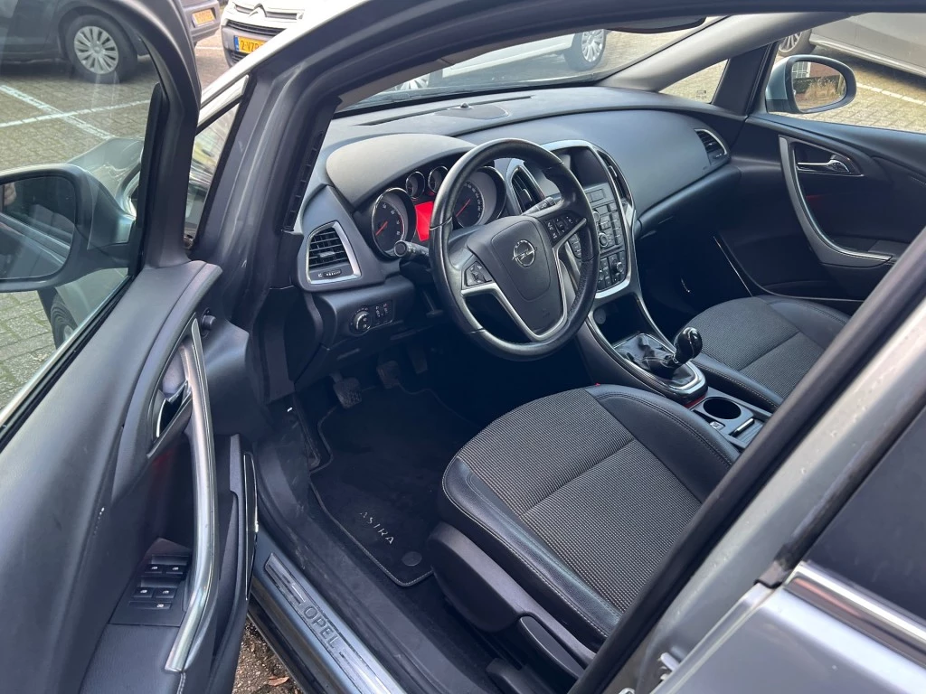 Hoofdafbeelding Opel Astra