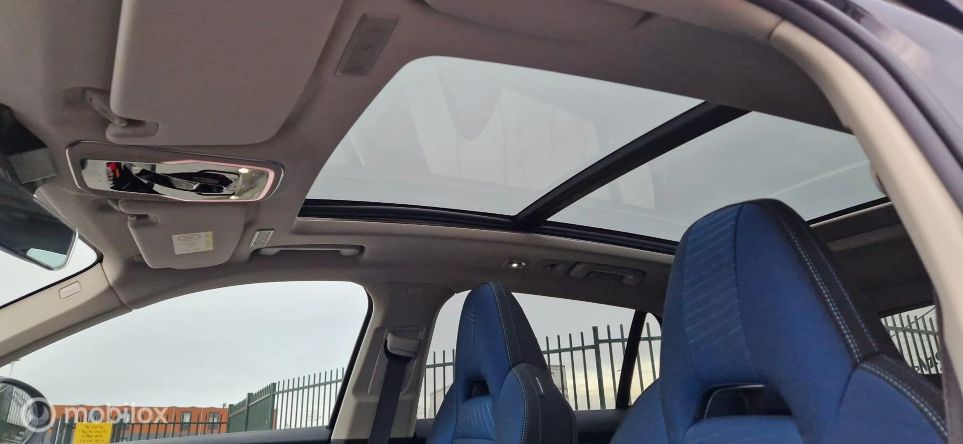 Hoofdafbeelding Lynk & Co 01