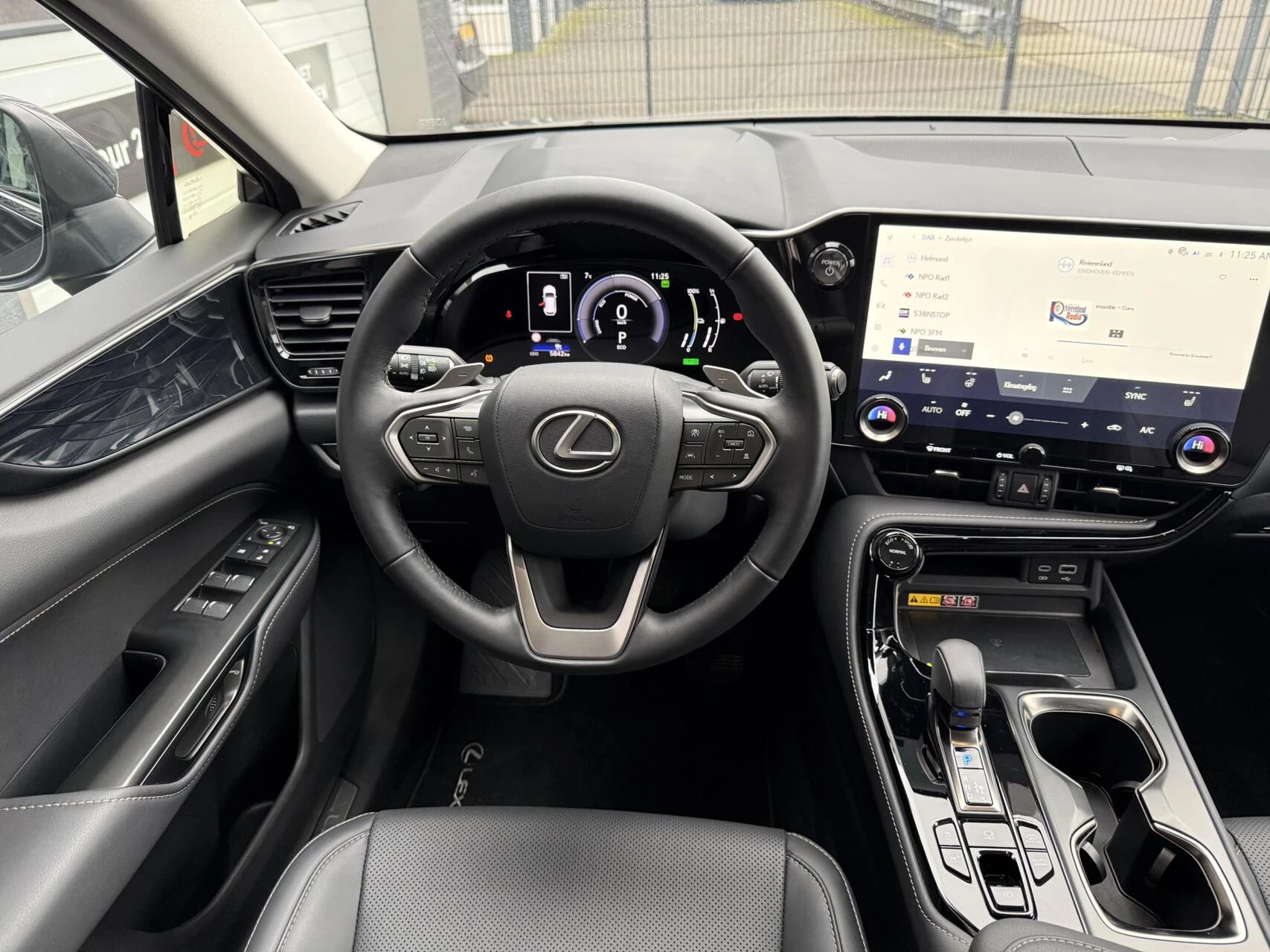 Hoofdafbeelding Lexus NX