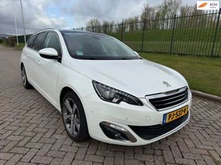 Hoofdafbeelding Peugeot 308 Peugeot 308 SW 1.2 PureTech Blue Lease Premium