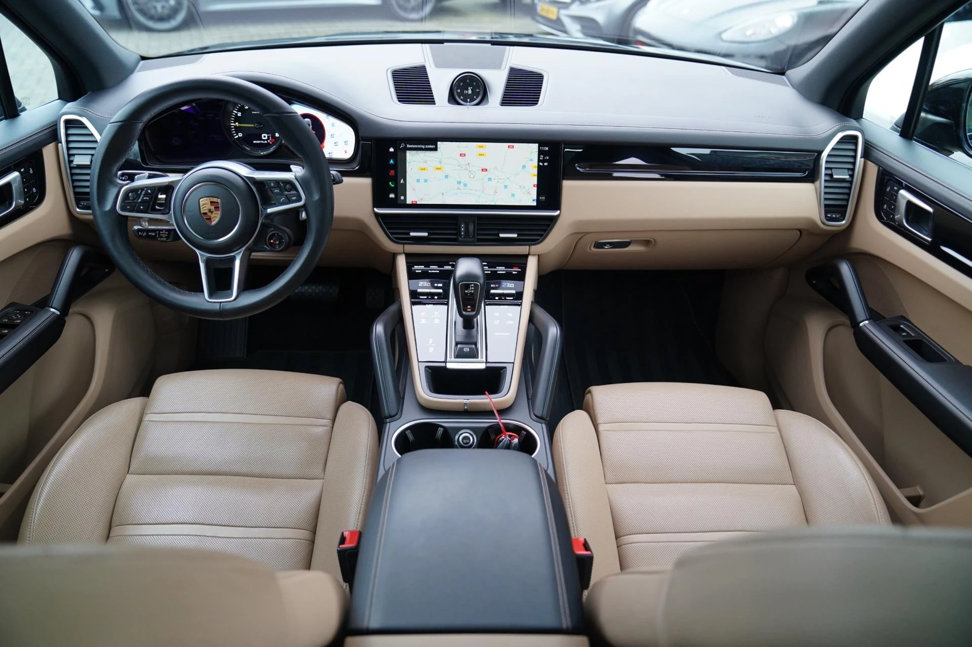 Hoofdafbeelding Porsche Cayenne