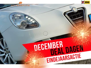 Alfa Romeo Giulietta 1.4 T Distinctive | Bianco Divino | Clima/Cruise/LMV/Bluetooth/LED - Keurig!