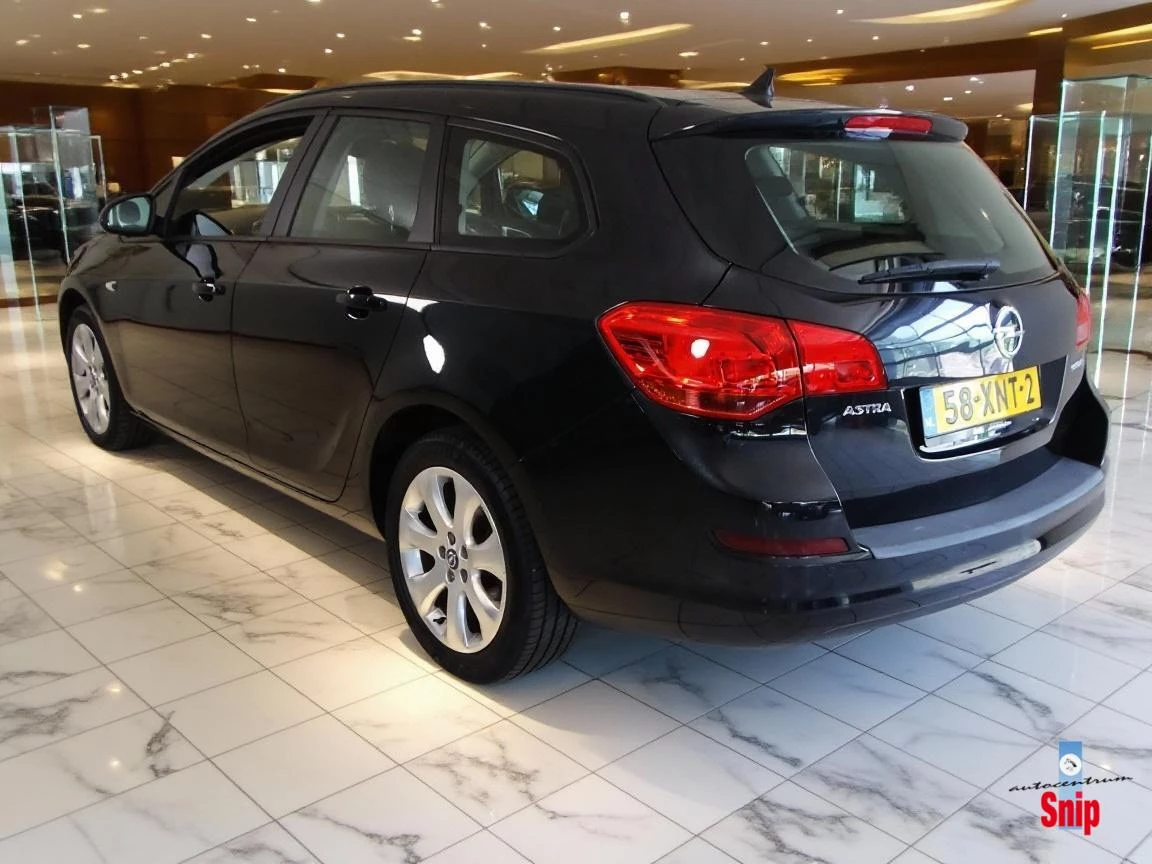 Hoofdafbeelding Opel Astra