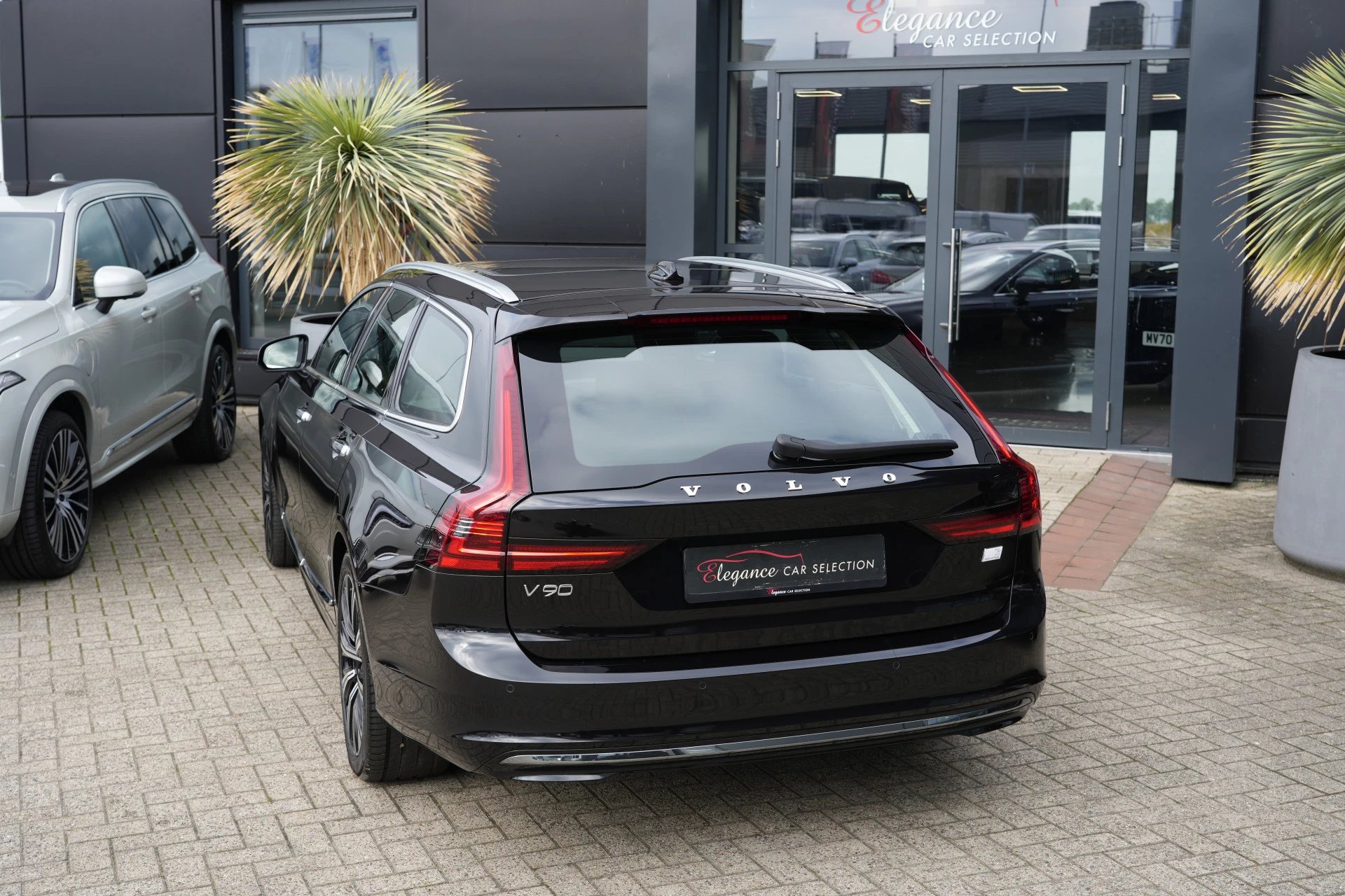 Hoofdafbeelding Volvo V90