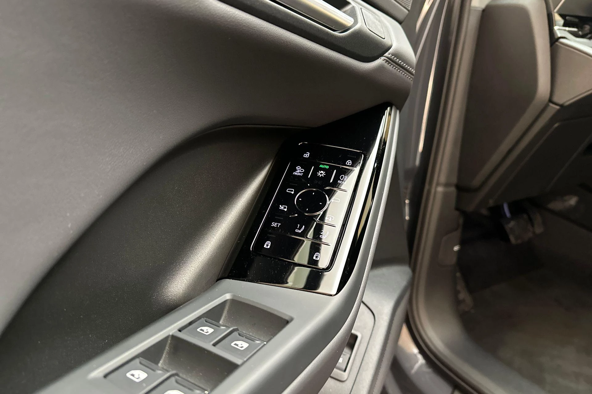 Hoofdafbeelding Audi Q6 e-tron