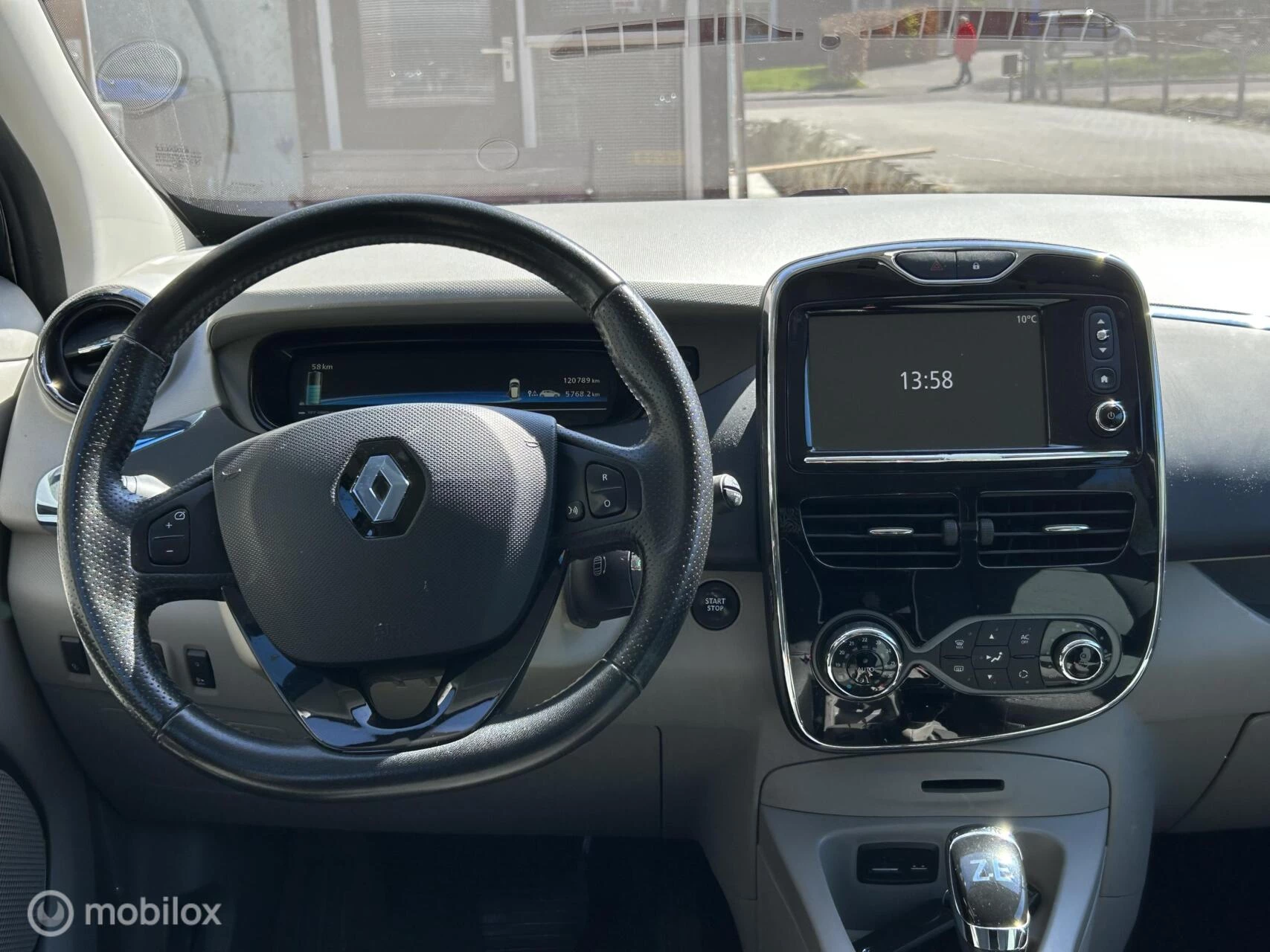 Hoofdafbeelding Renault ZOE