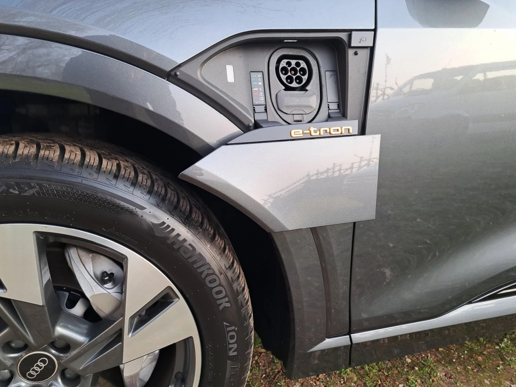 Hoofdafbeelding Audi e-tron