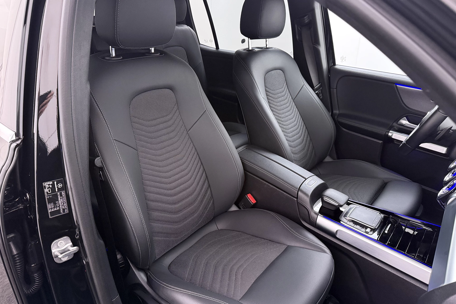 Hoofdafbeelding Mercedes-Benz EQB