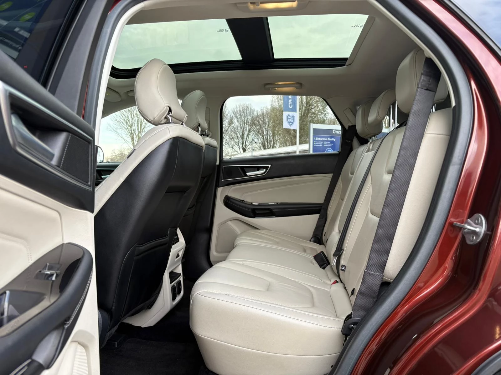 Hoofdafbeelding Ford Edge