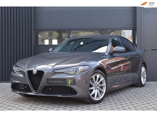 Alfa Romeo Giulia 2.0 Turbo Super | LEDER | NAVI | TEL | XENON | ELEK STOELEN