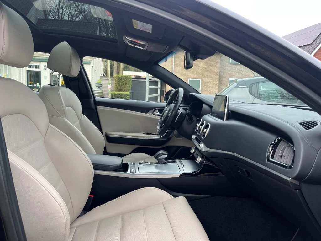 Hoofdafbeelding Kia Stinger