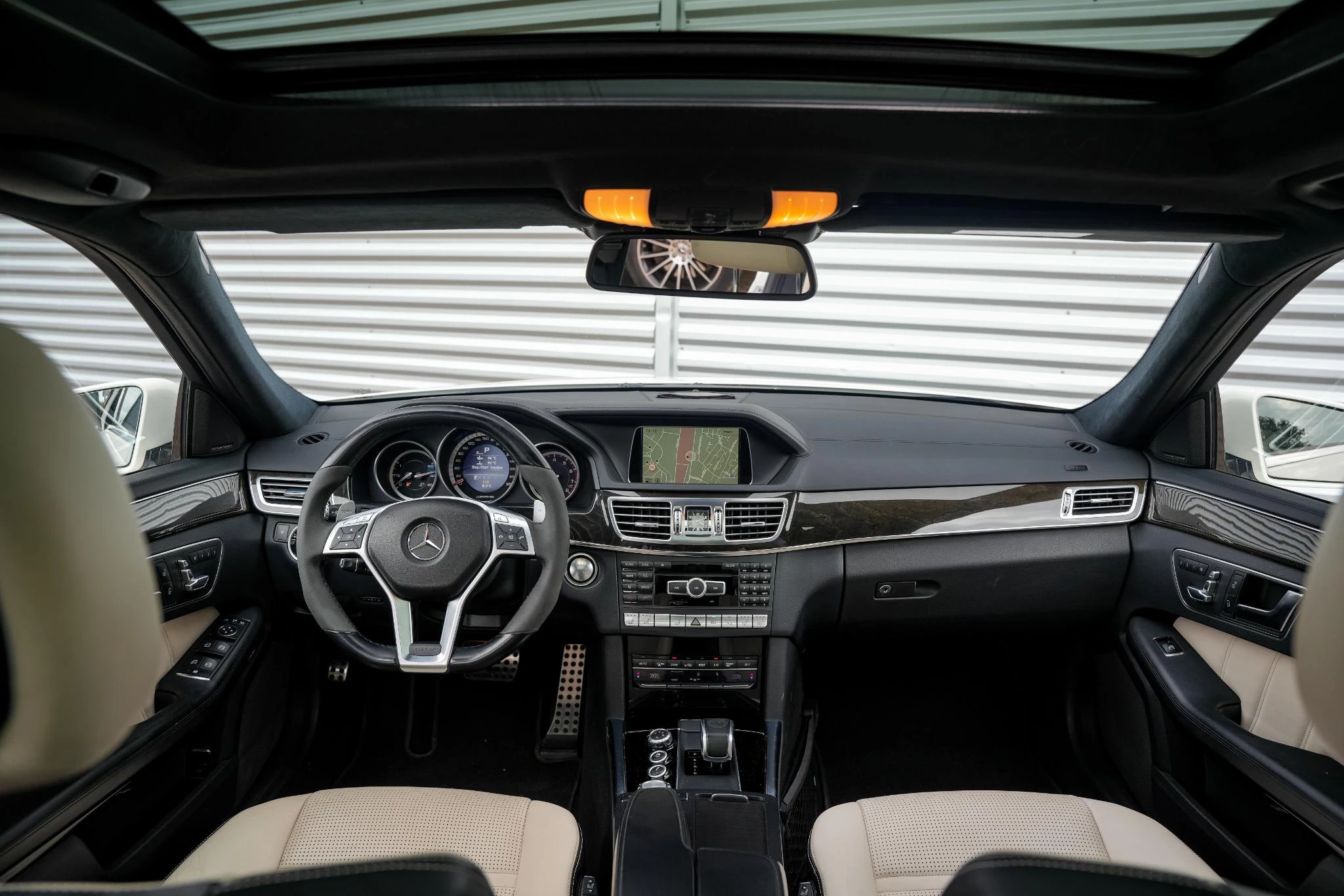 Hoofdafbeelding Mercedes-Benz E-Klasse