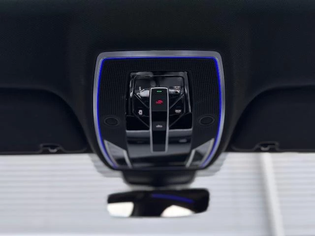 Hoofdafbeelding Audi A8