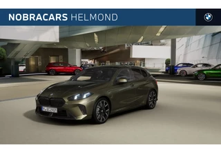 Hoofdafbeelding BMW 1 Serie BMW 1 Serie 120 M Sport Automaat / Sportstoelen / Achteruitrijcamera / M Adaptief onderstel / Adaptieve LED / Comfort Access / Parking Assistant / Stuurverwarming
