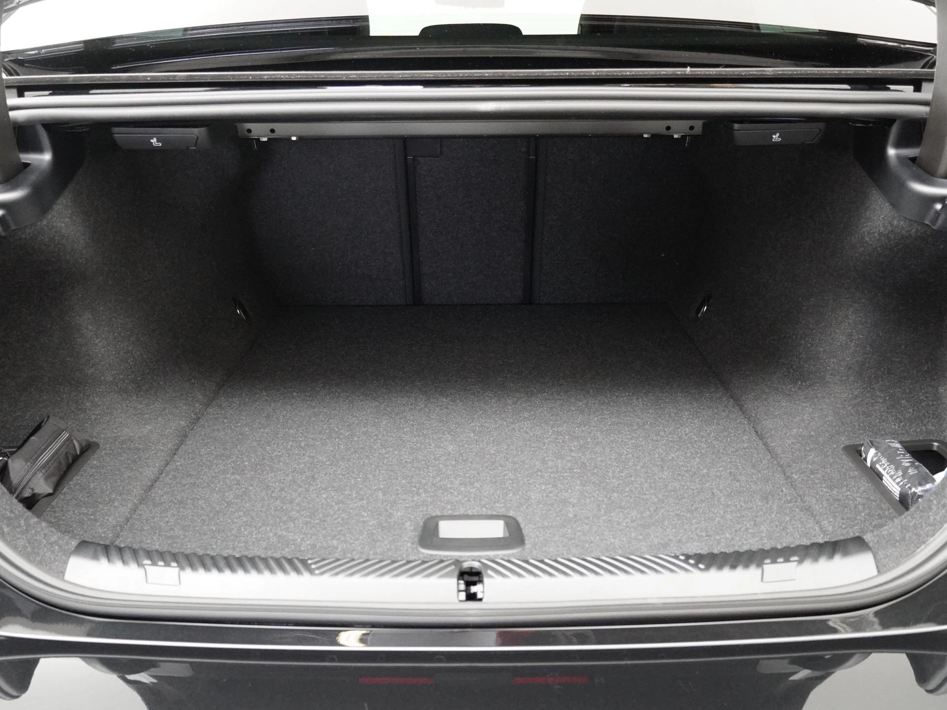 Hoofdafbeelding BMW i5