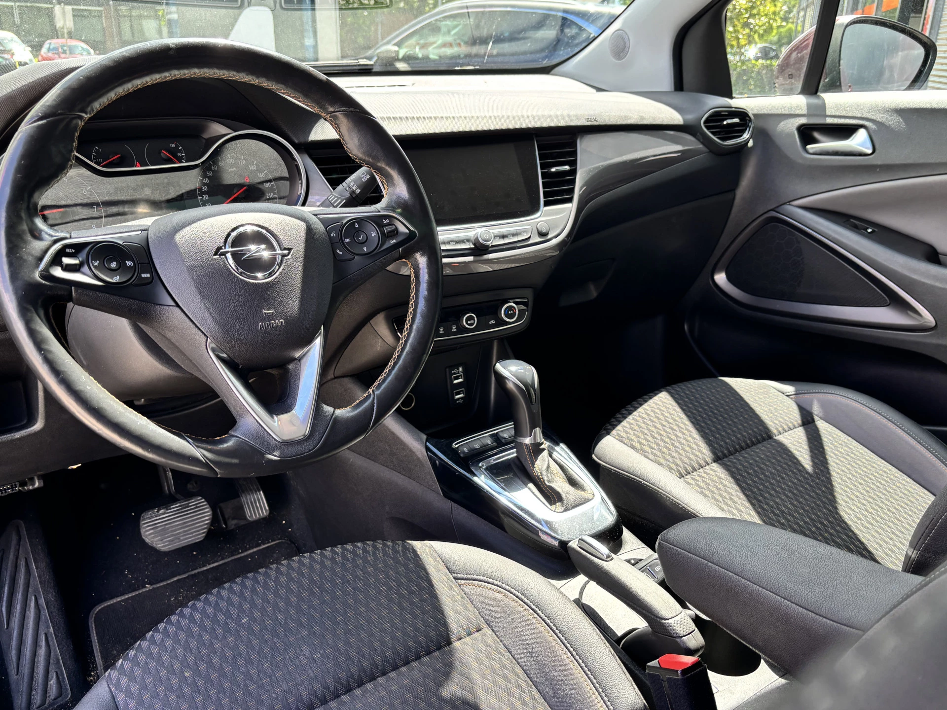 Hoofdafbeelding Opel Crossland X