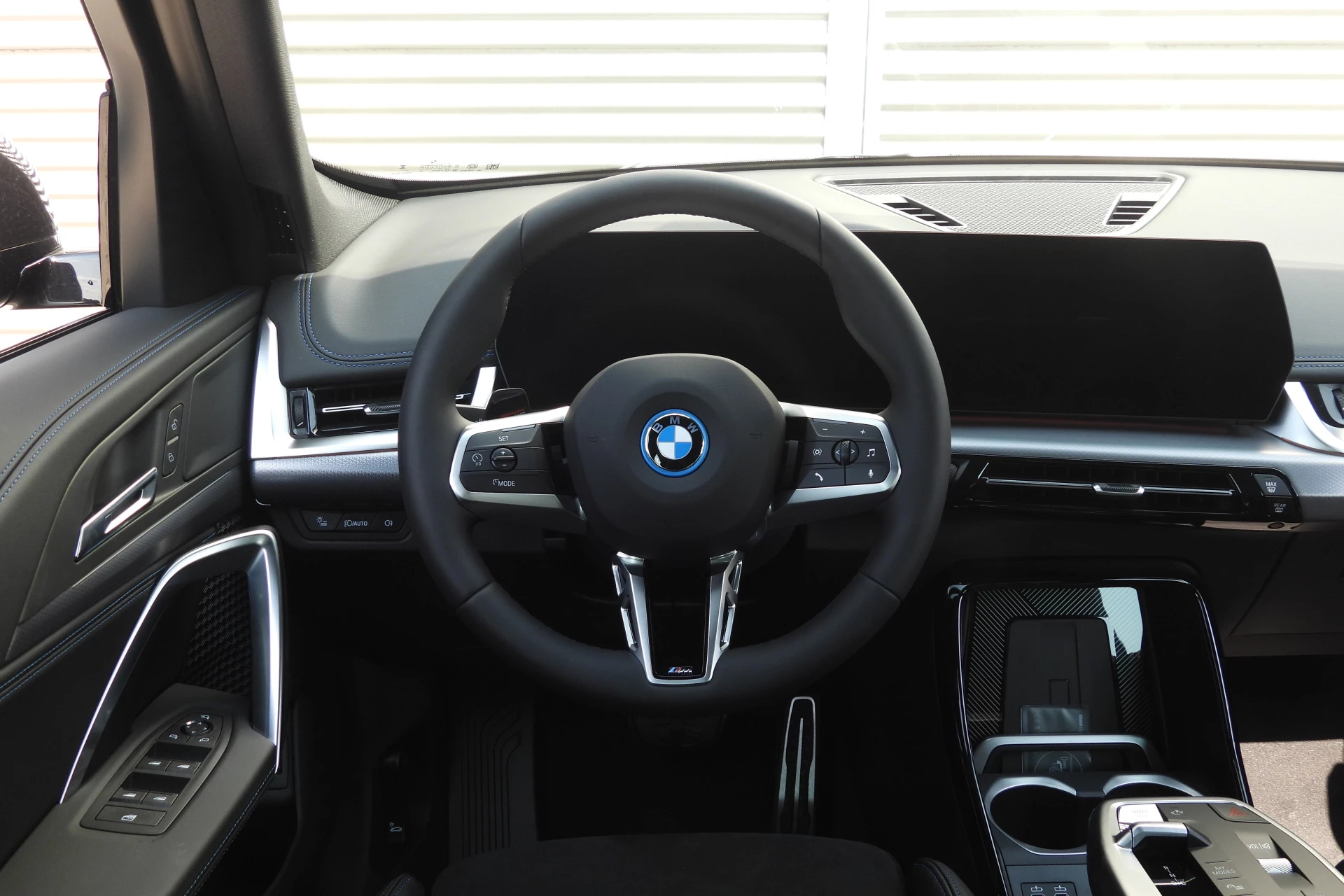 Hoofdafbeelding BMW iX1