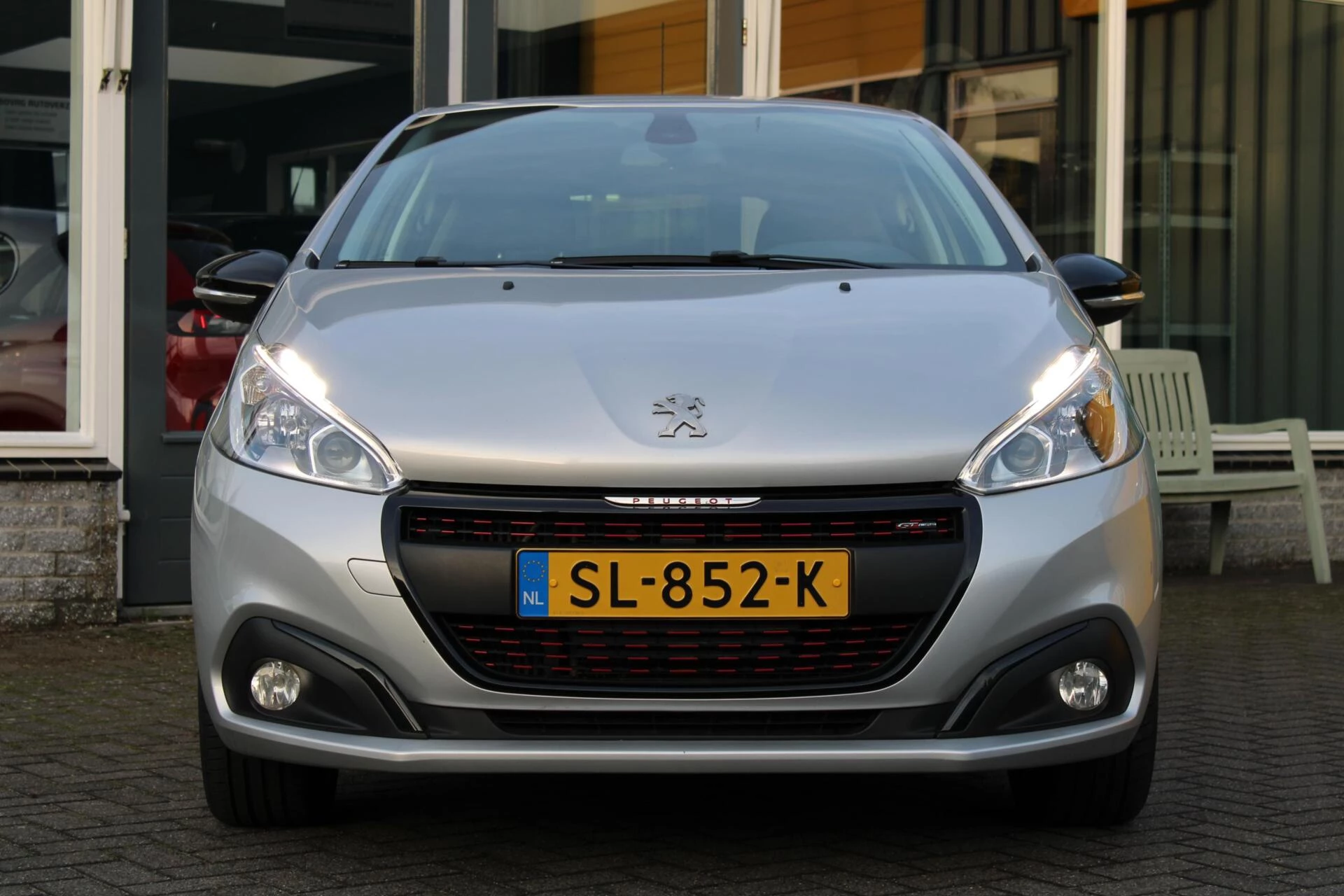 Hoofdafbeelding Peugeot 208