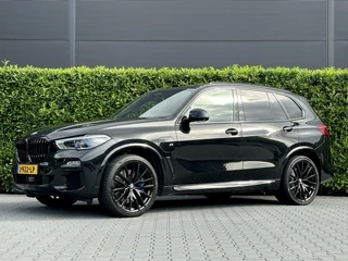 BMW X5 xDrive45e High Executive, NIEUW MODEL, M-SPORT, SKY LOUNGE, B&W DIAMOND, LASER, 360 CAMERA, HUD, LUCHTVERING, VERWARMDE/VERKOELDE BEKERHOUDERS, LICHTMETAAL 22"