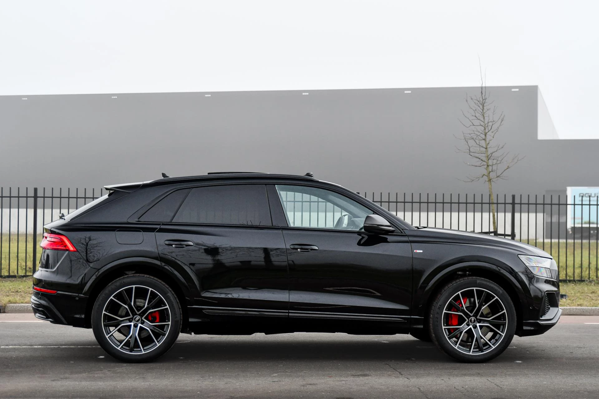 Hoofdafbeelding Audi Q8