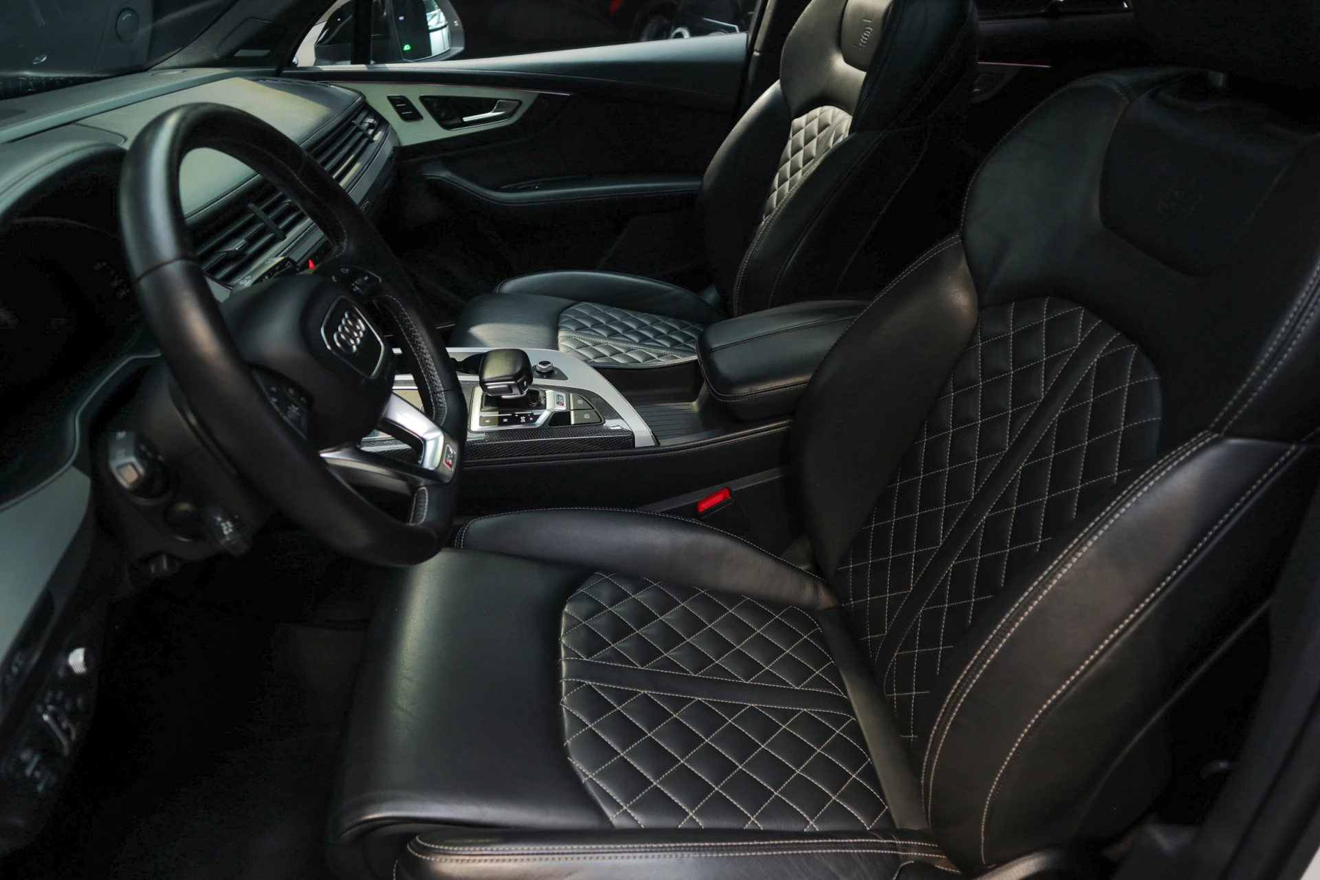 Hoofdafbeelding Audi Q7