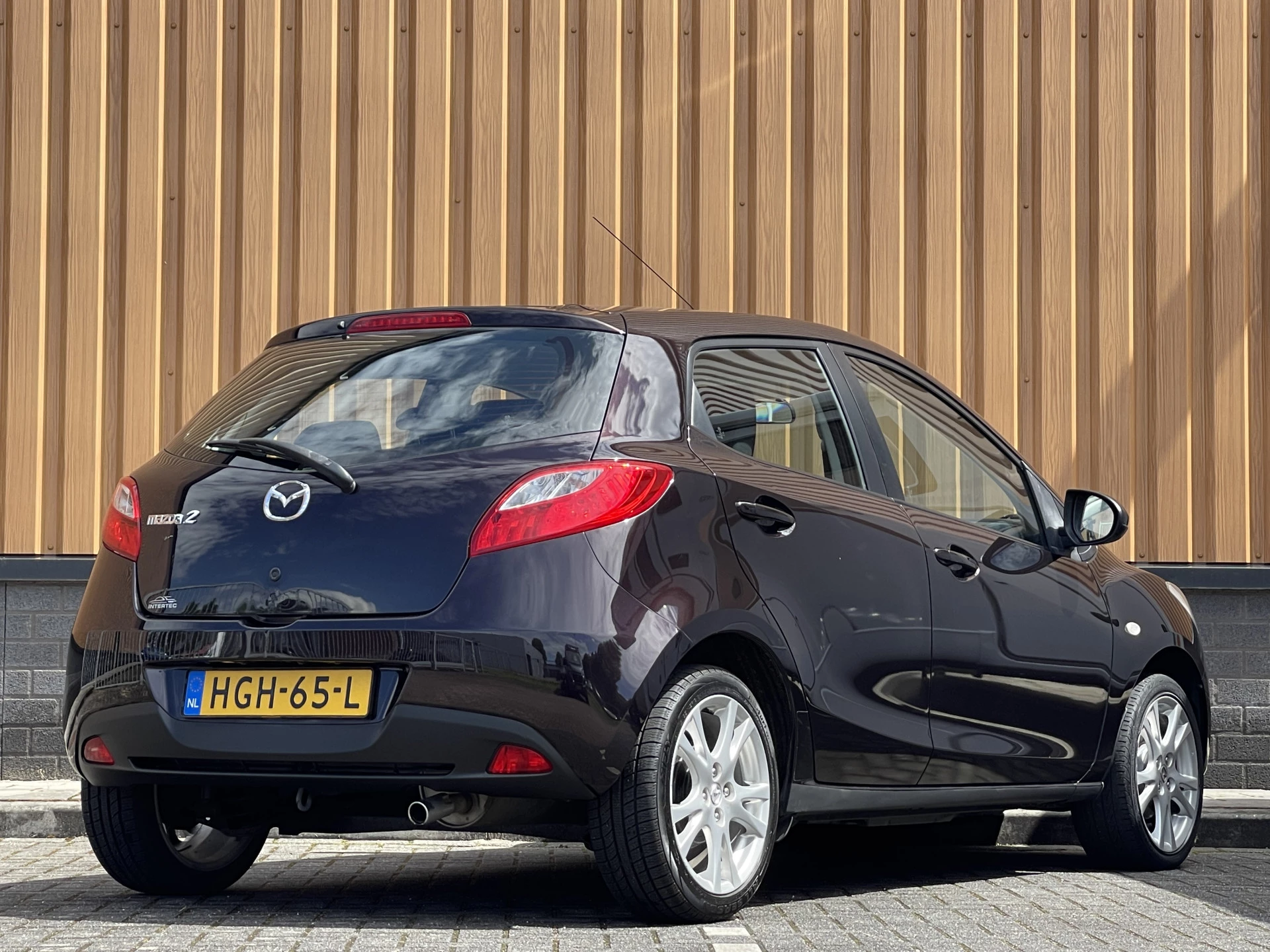 Hoofdafbeelding Mazda 2