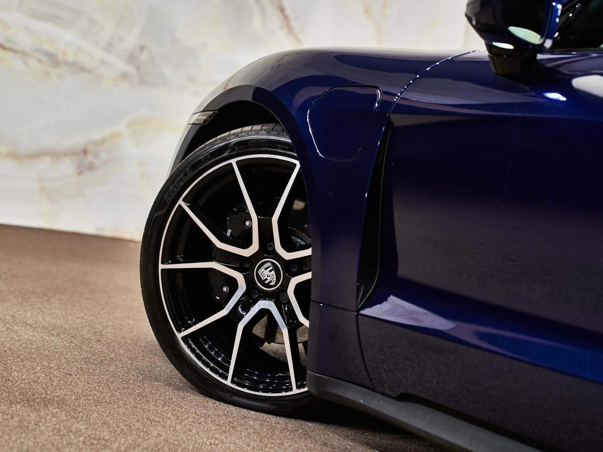 Hoofdafbeelding Porsche Taycan