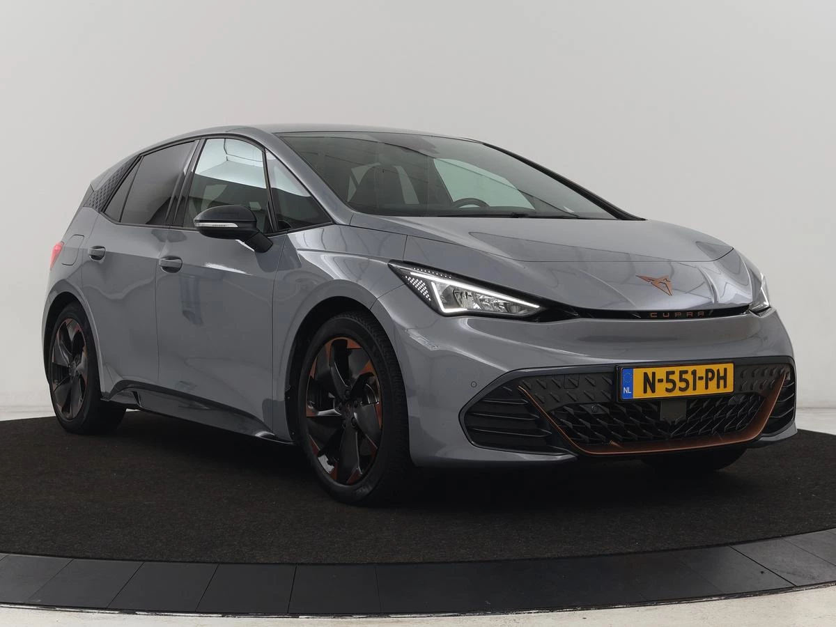 Hoofdafbeelding CUPRA Born