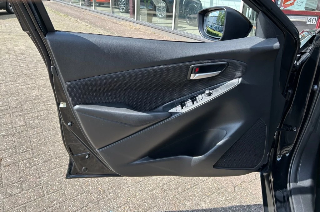 Hoofdafbeelding Mazda 2