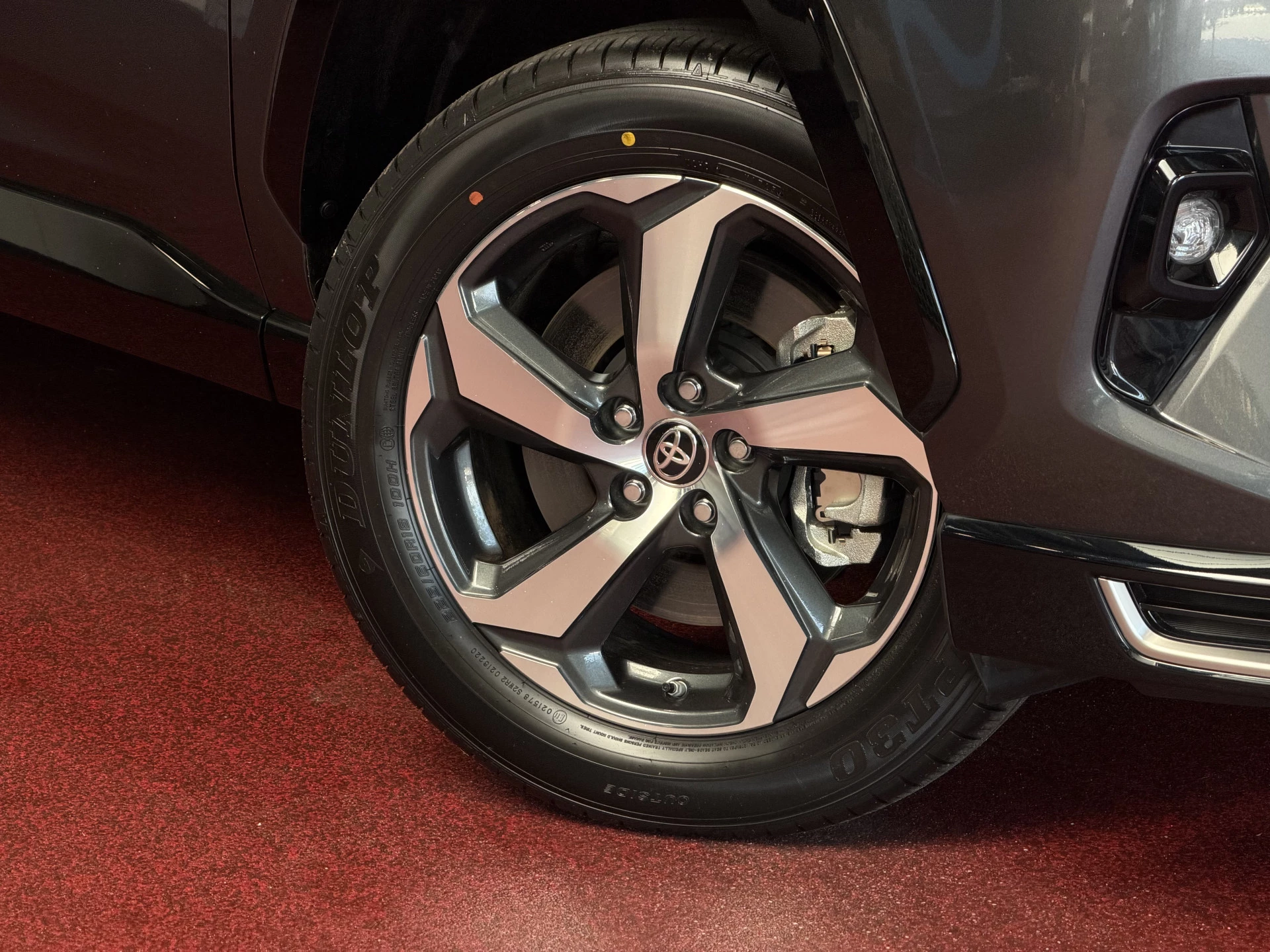 Hoofdafbeelding Toyota RAV4