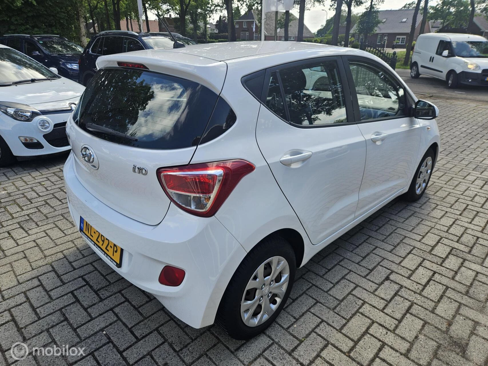 Hoofdafbeelding Hyundai i10