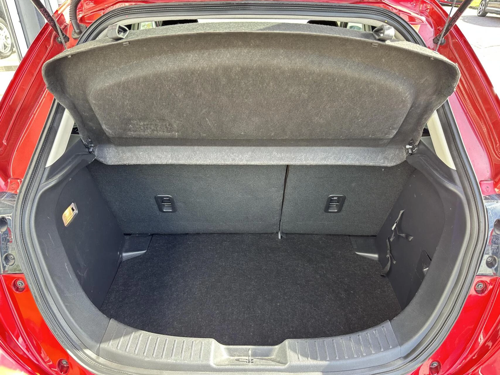 Hoofdafbeelding Mazda 2