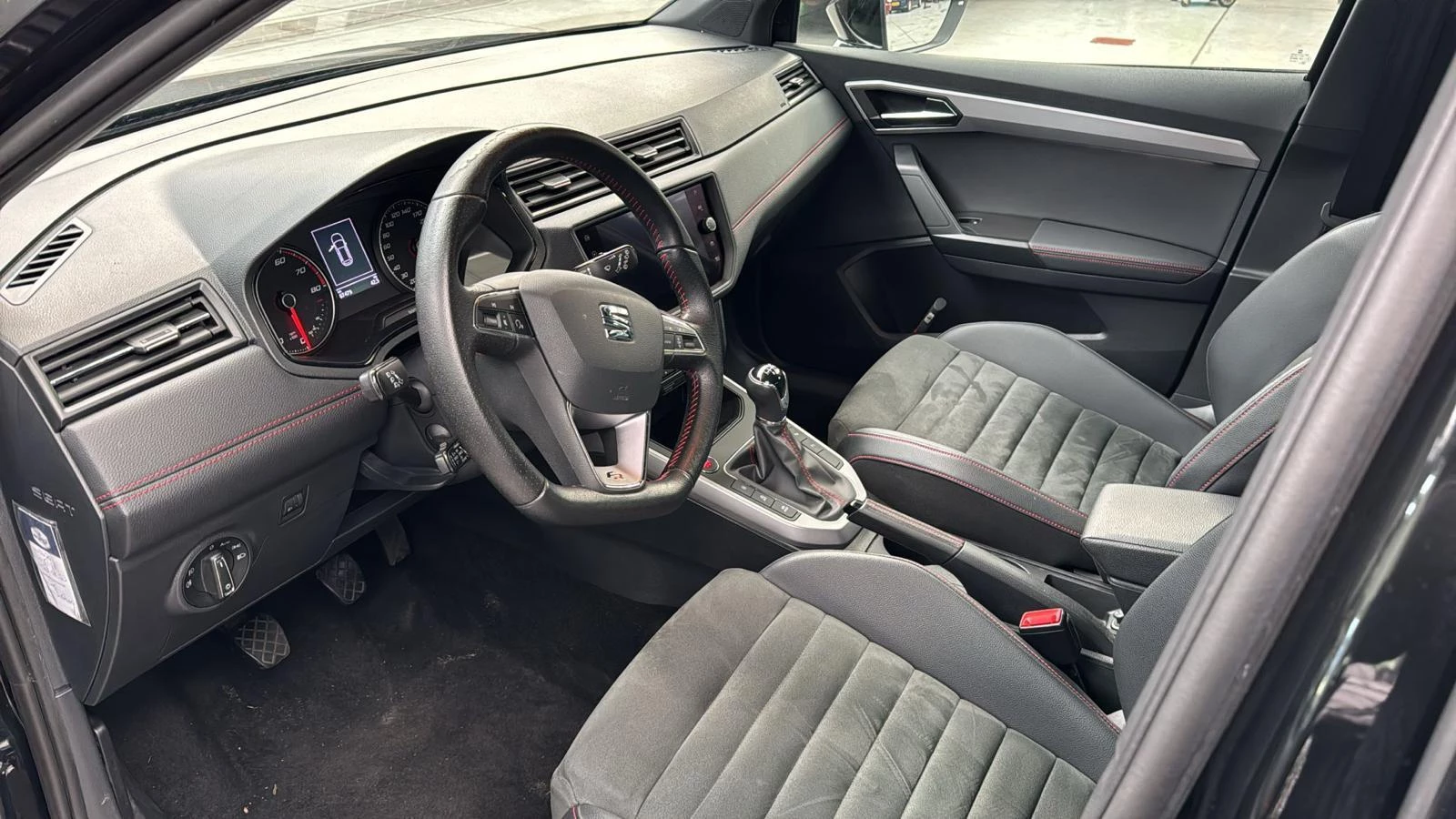 Hoofdafbeelding SEAT Arona