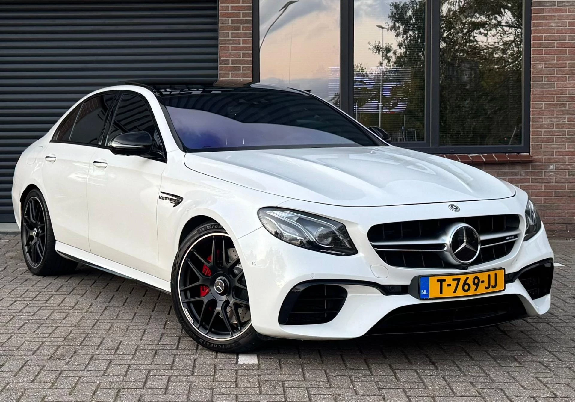 Hoofdafbeelding Mercedes-Benz E-Klasse