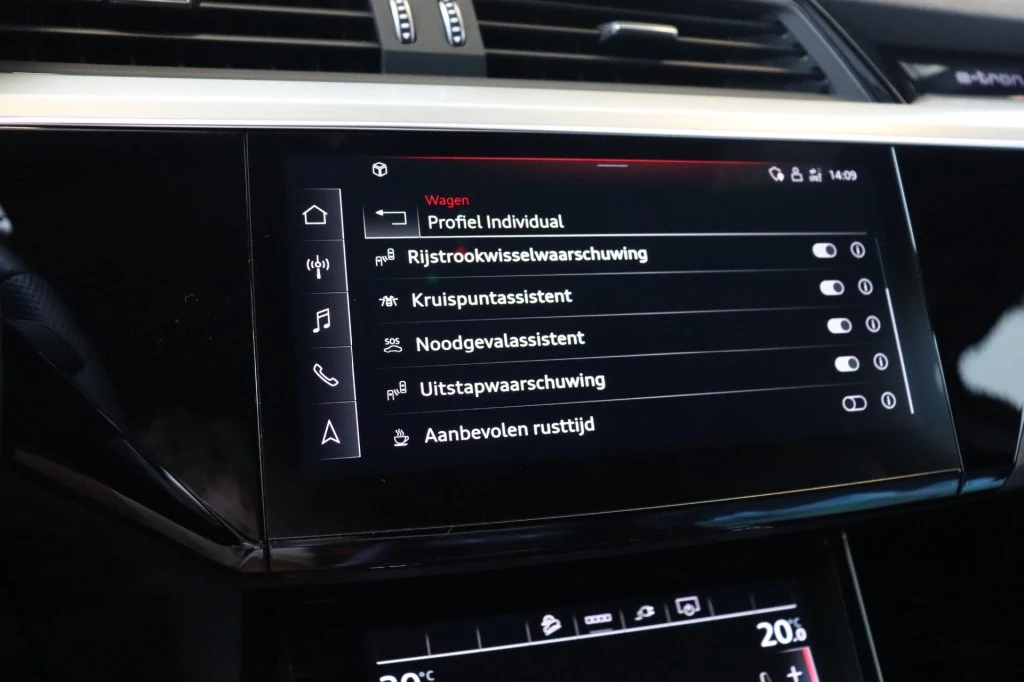 Hoofdafbeelding Audi e-tron