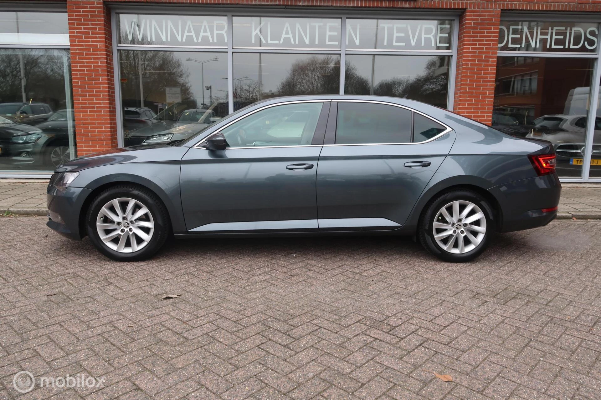 Hoofdafbeelding Škoda Superb