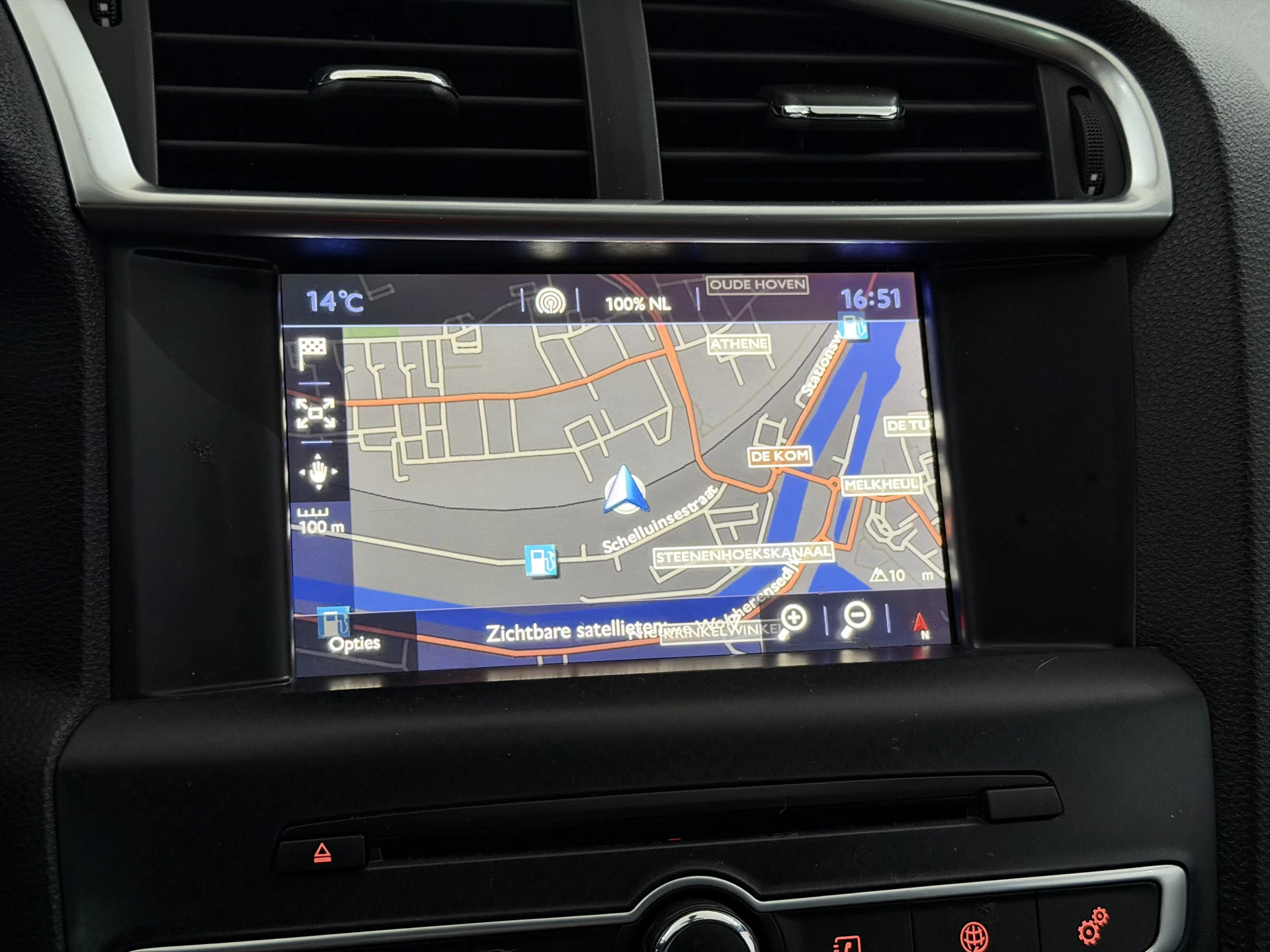 Hoofdafbeelding DS DS 4