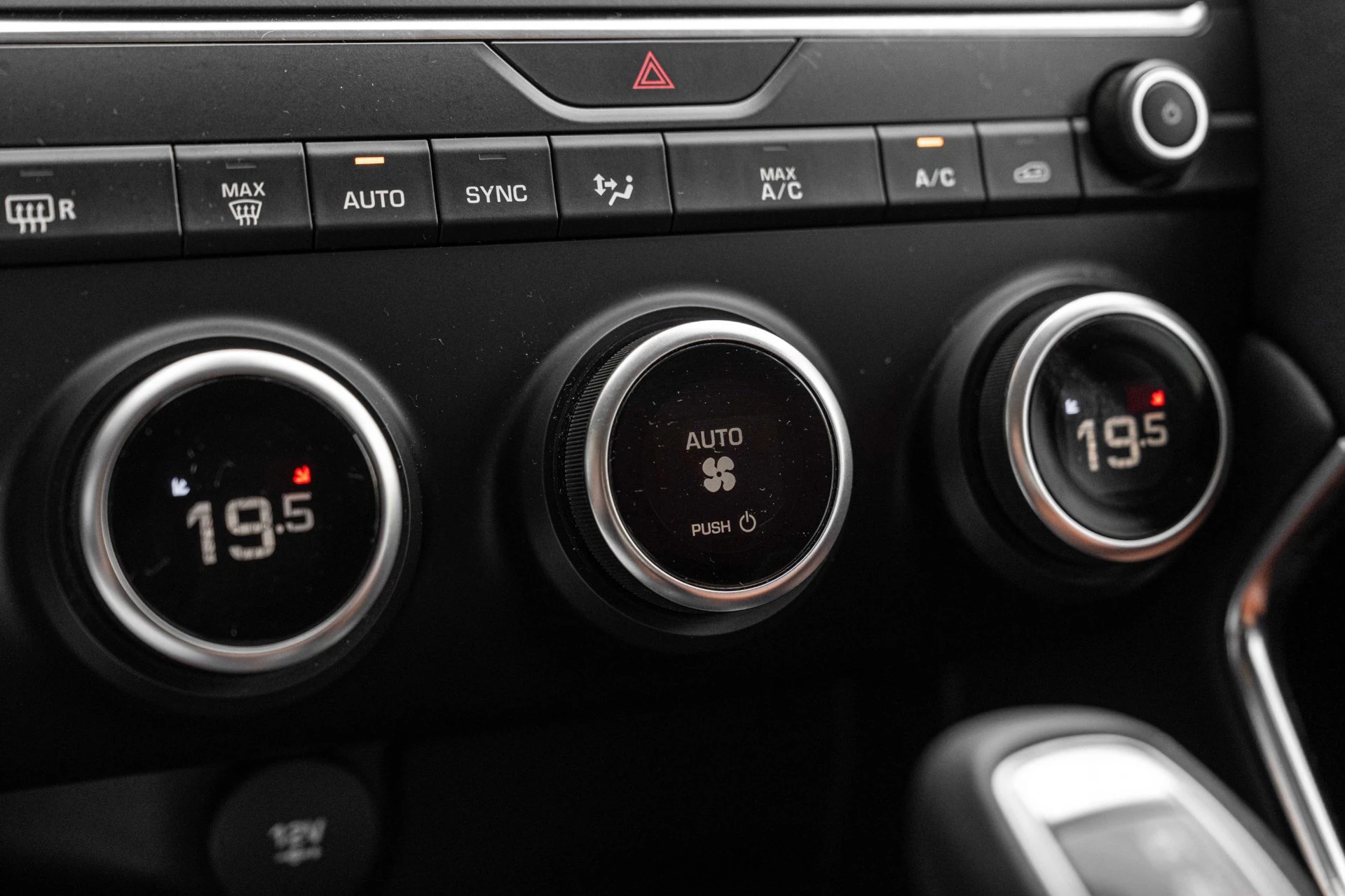 Hoofdafbeelding Jaguar E-PACE