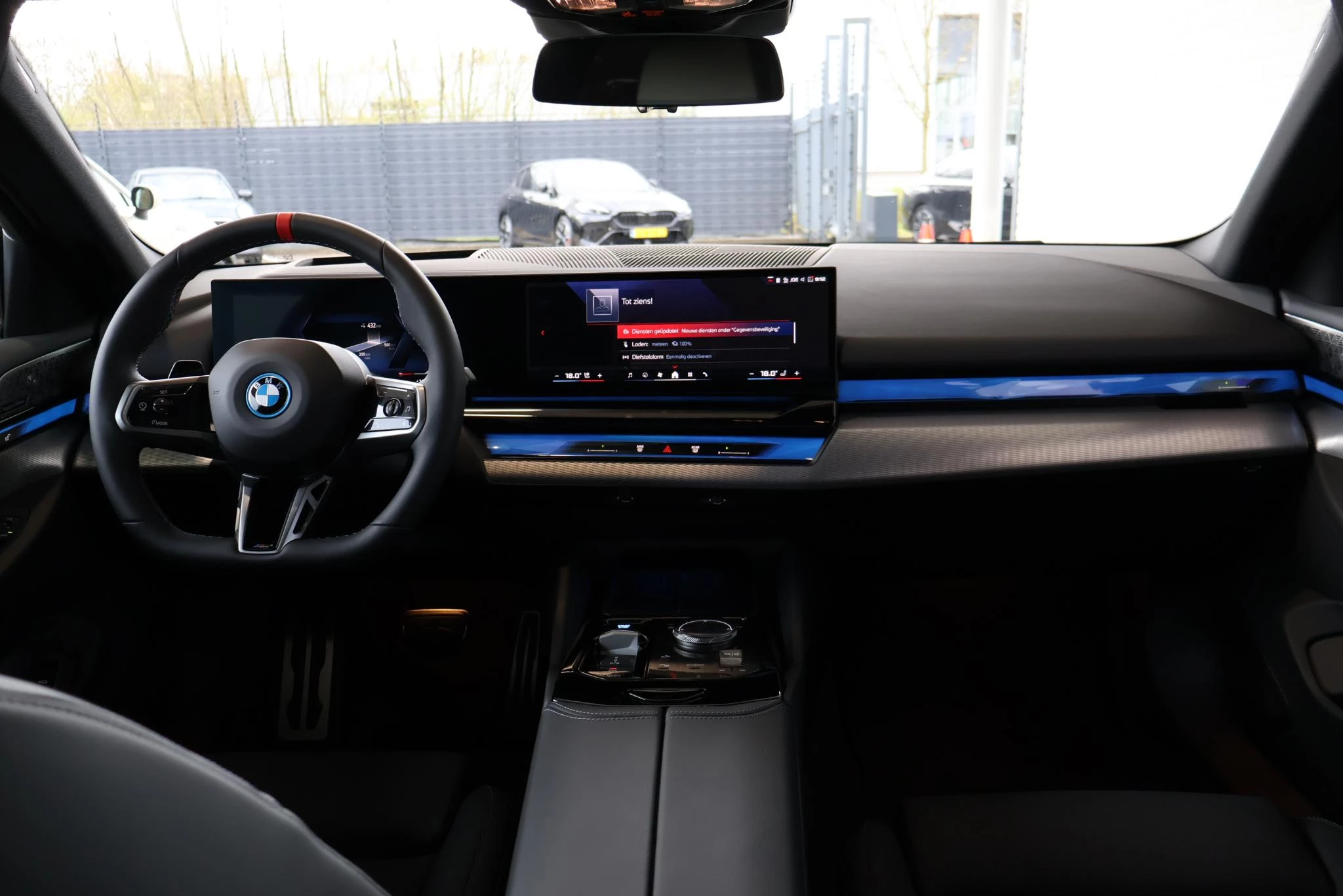 Hoofdafbeelding BMW i5