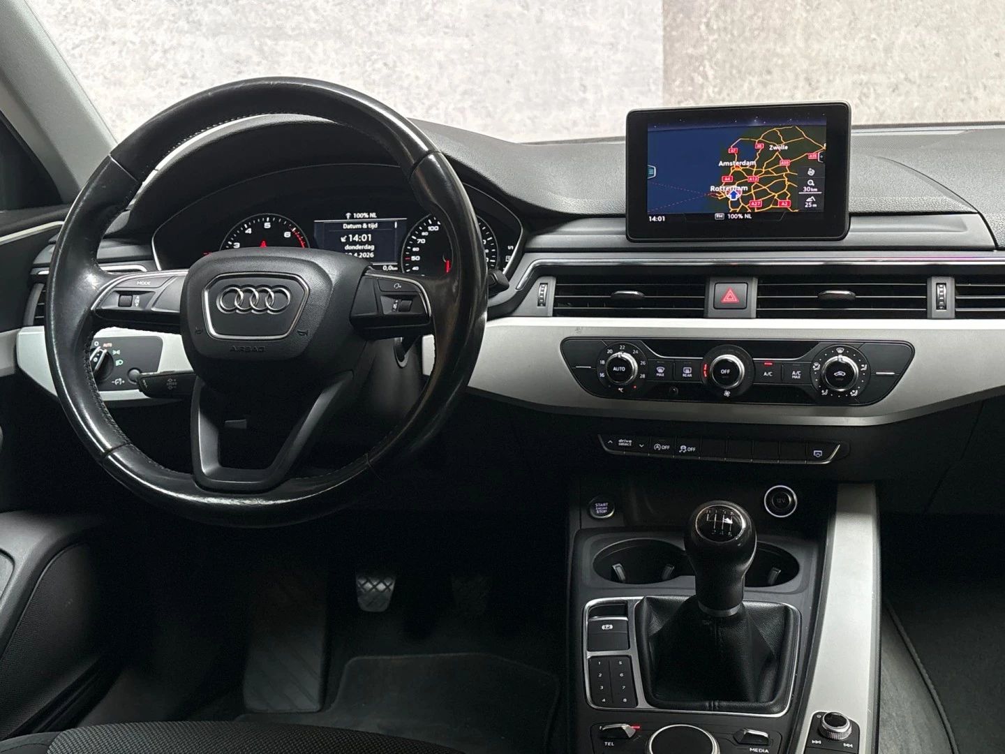Hoofdafbeelding Audi A4