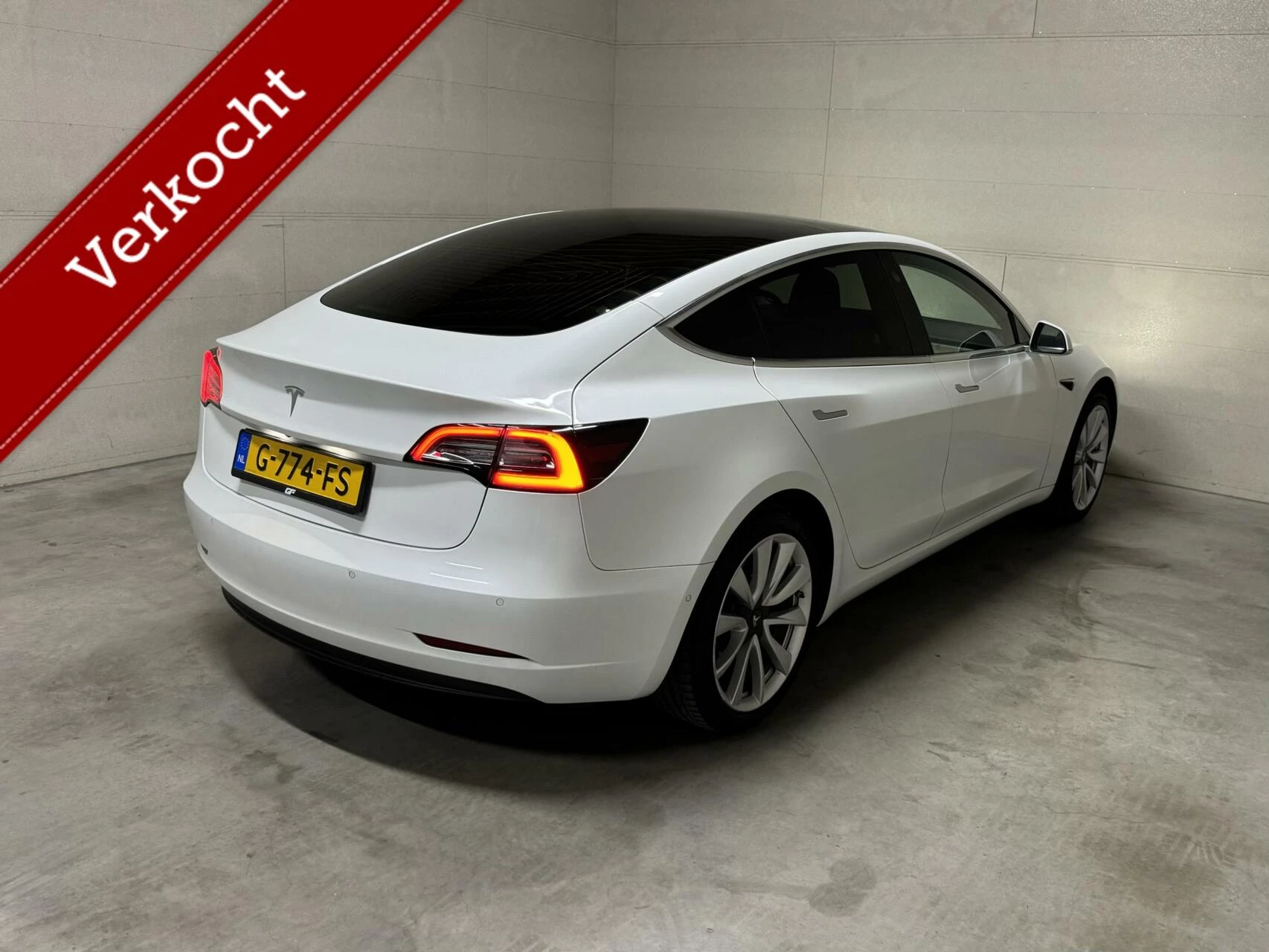 Hoofdafbeelding Tesla Model 3